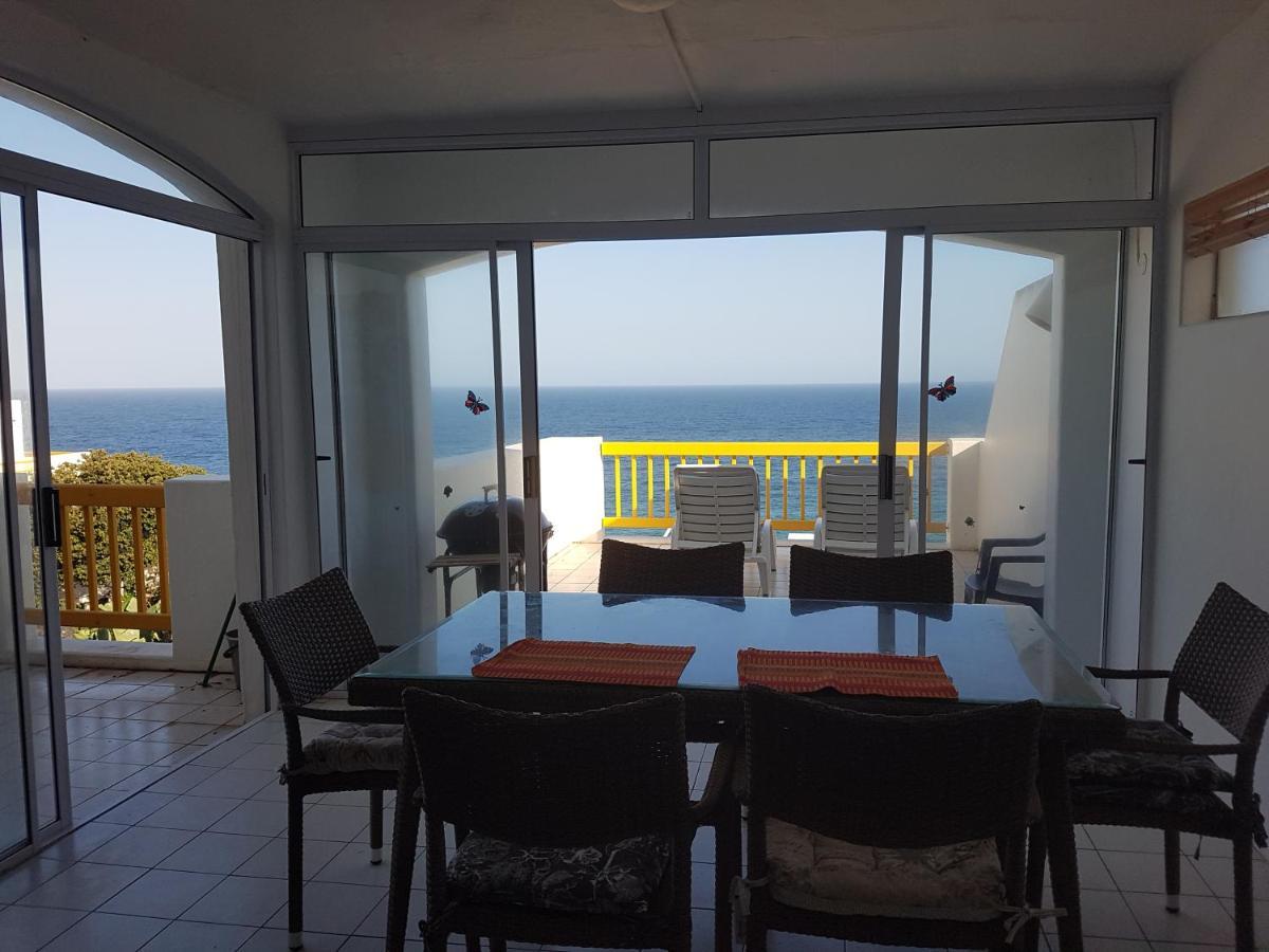 Ballito 69 Perissa Santorini Sea View, Walk To Beach -Family Only Exterior photo