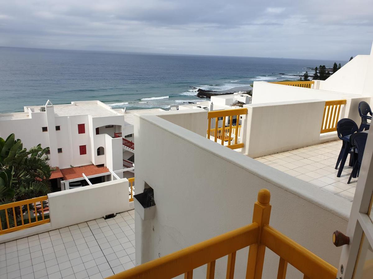 Ballito 69 Perissa Santorini Sea View, Walk To Beach -Family Only Exterior photo