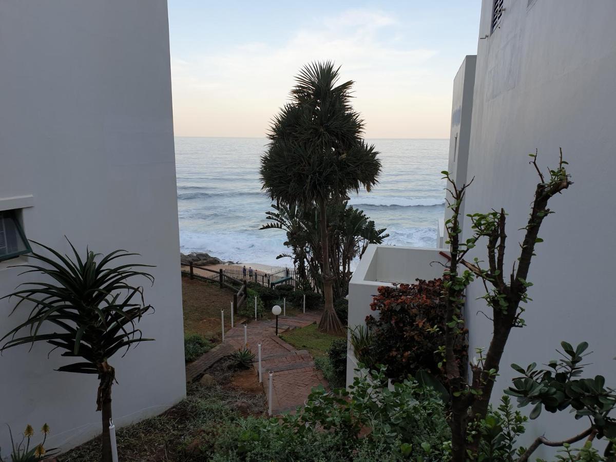 Ballito 69 Perissa Santorini Sea View, Walk To Beach -Family Only Exterior photo