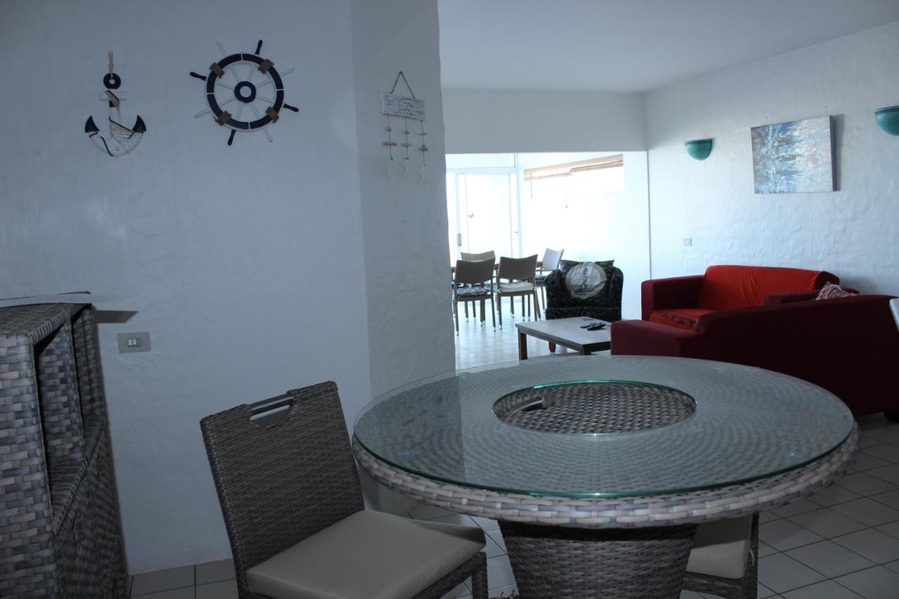 Ballito 69 Perissa Santorini Sea View, Walk To Beach -Family Only Exterior photo
